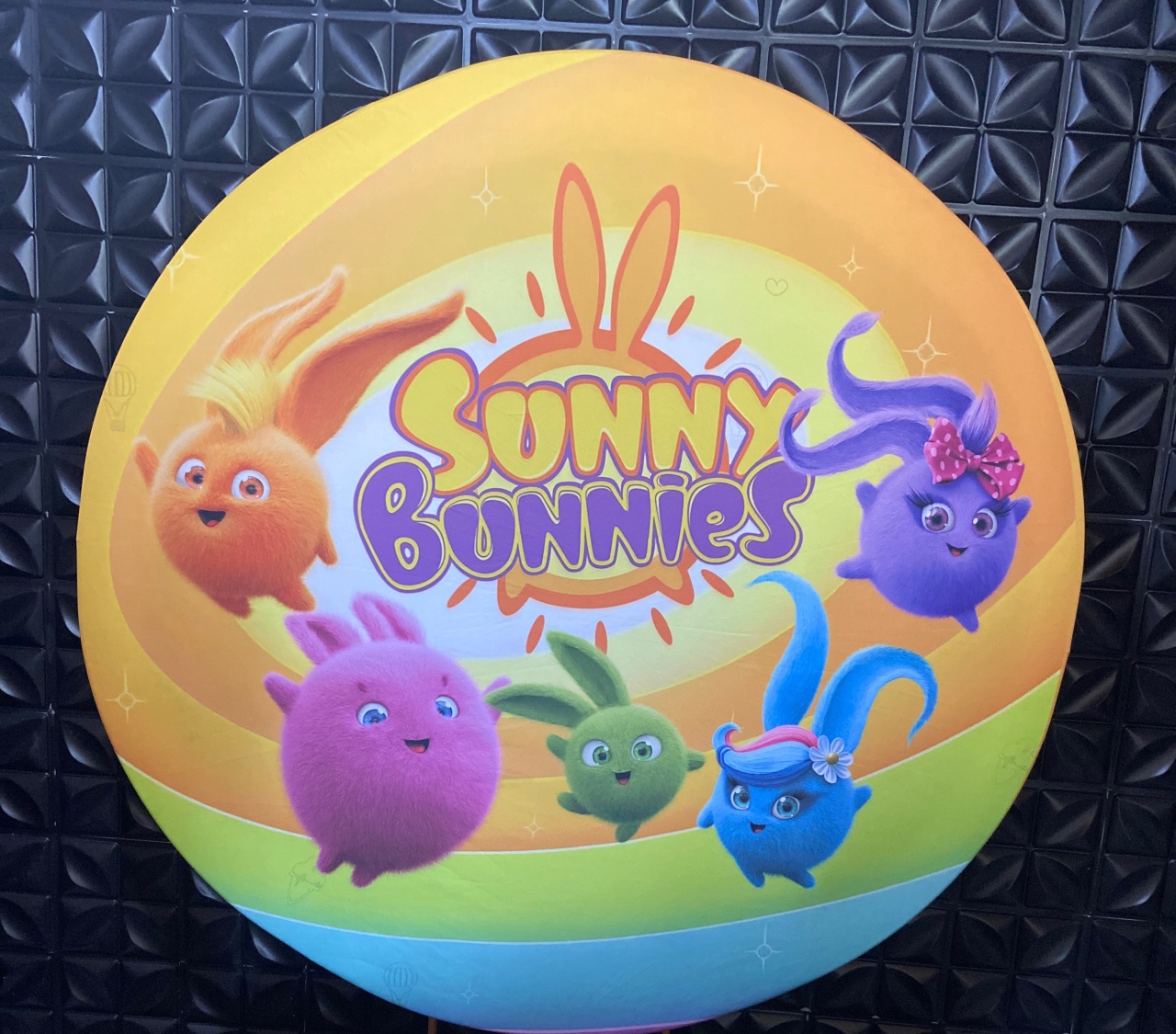 Painel Sunny Bunnies - MN Decorações 