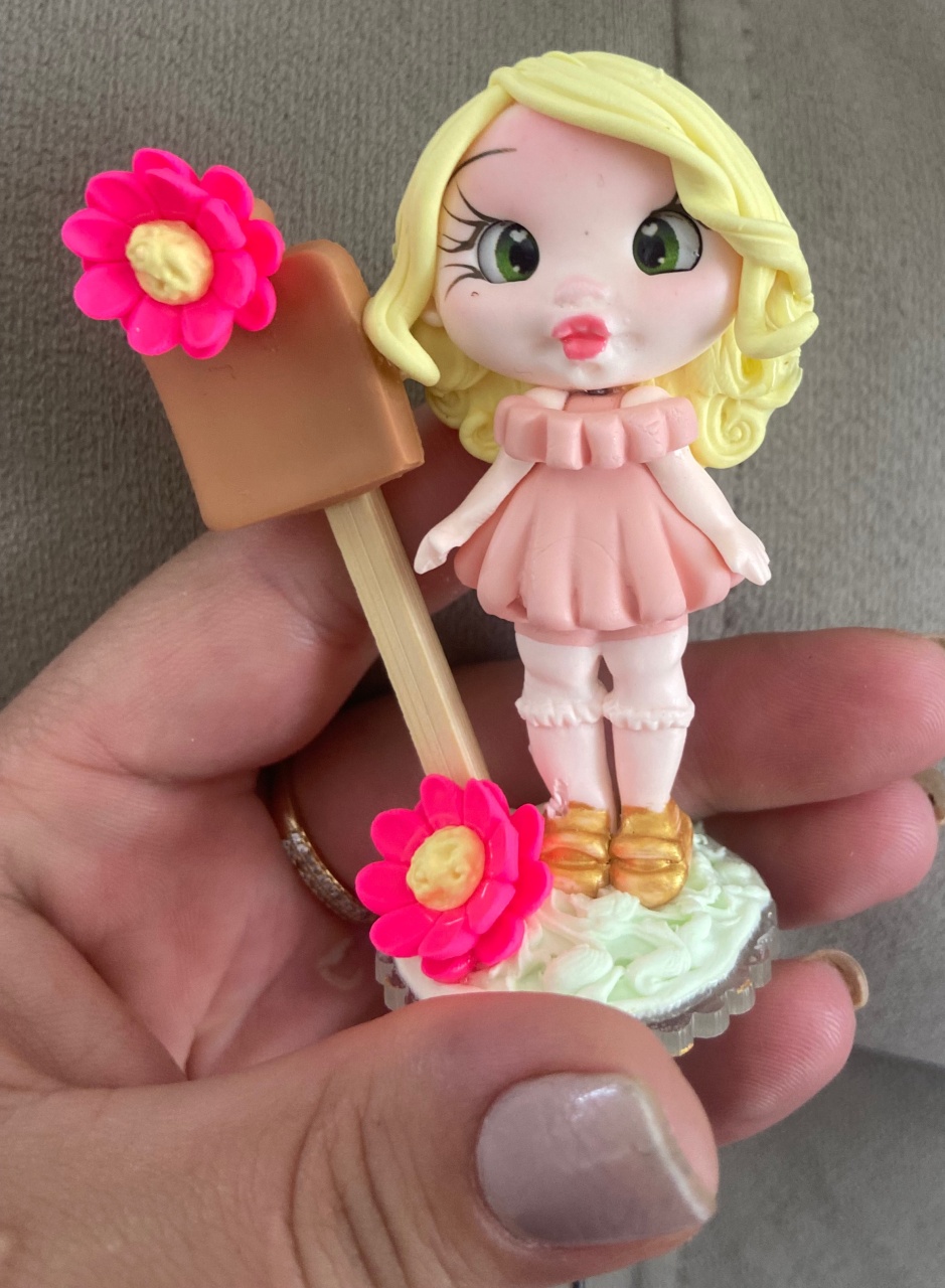 Boneca Biscut Chimarrão Rosa Clarinho  - MN Decorações 