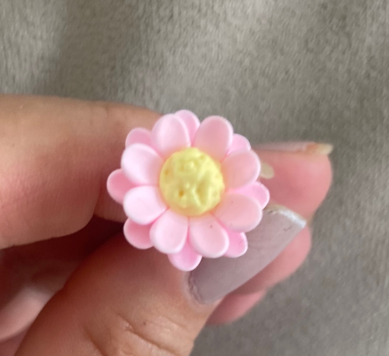 Flor Minibiscut Chimarrão 1,7Cm Diâmetro  - MN Decorações 