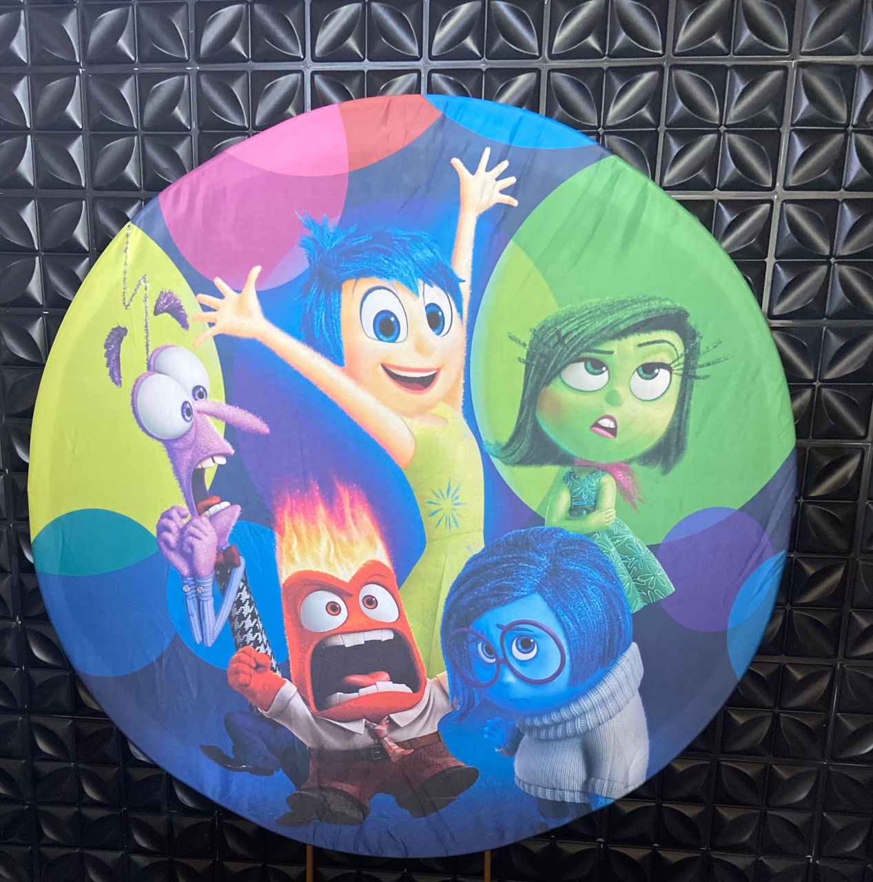 Painel Divertidamente  - MN Decorações 