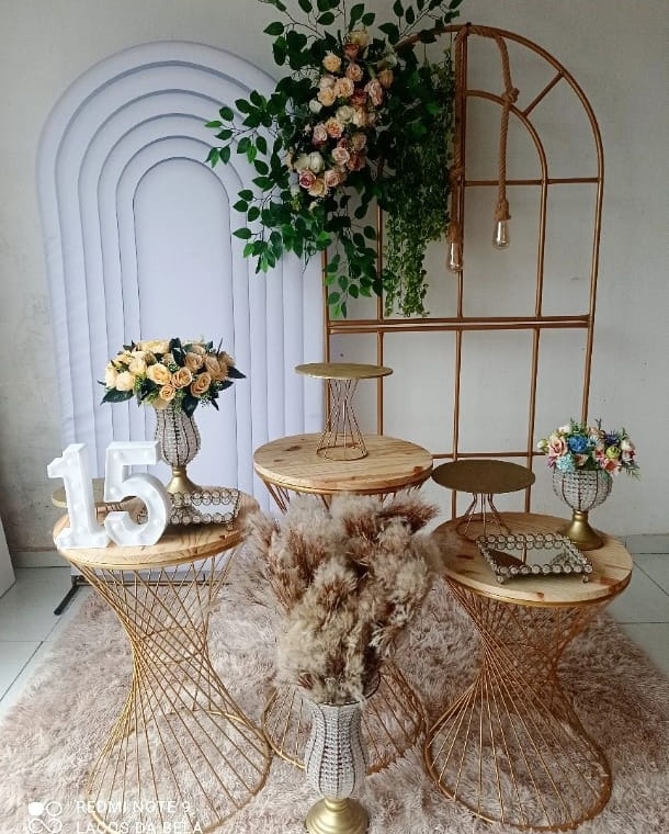 210-Kit Composição Com Mesas de Ferro 15 Anos Ou Casamento  - Cantinho da Lene , pegue e monte sua festa!