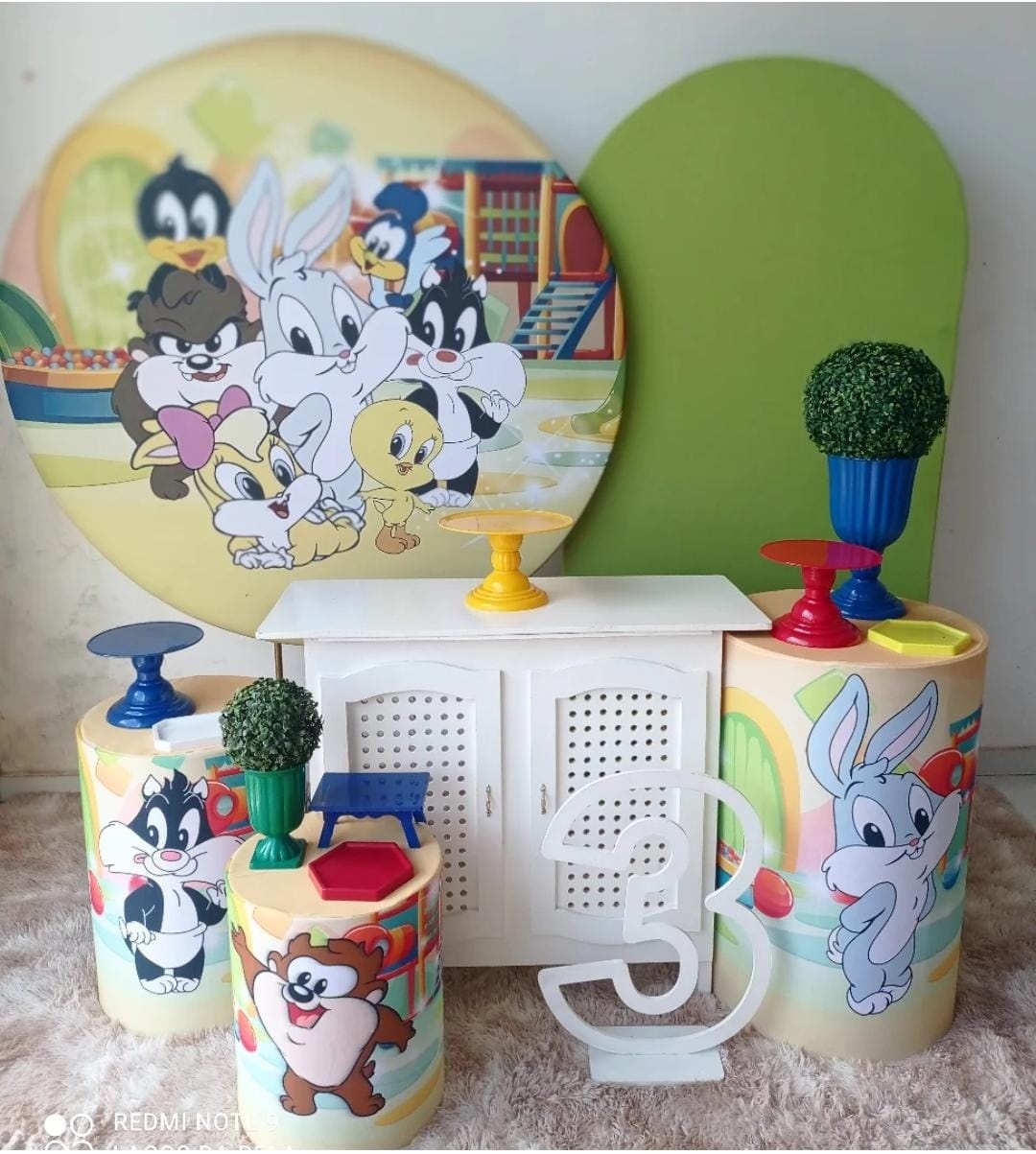 Kit Ouro Baby Looney Tunes - Cantinho da Lene , pegue e monte sua festa!