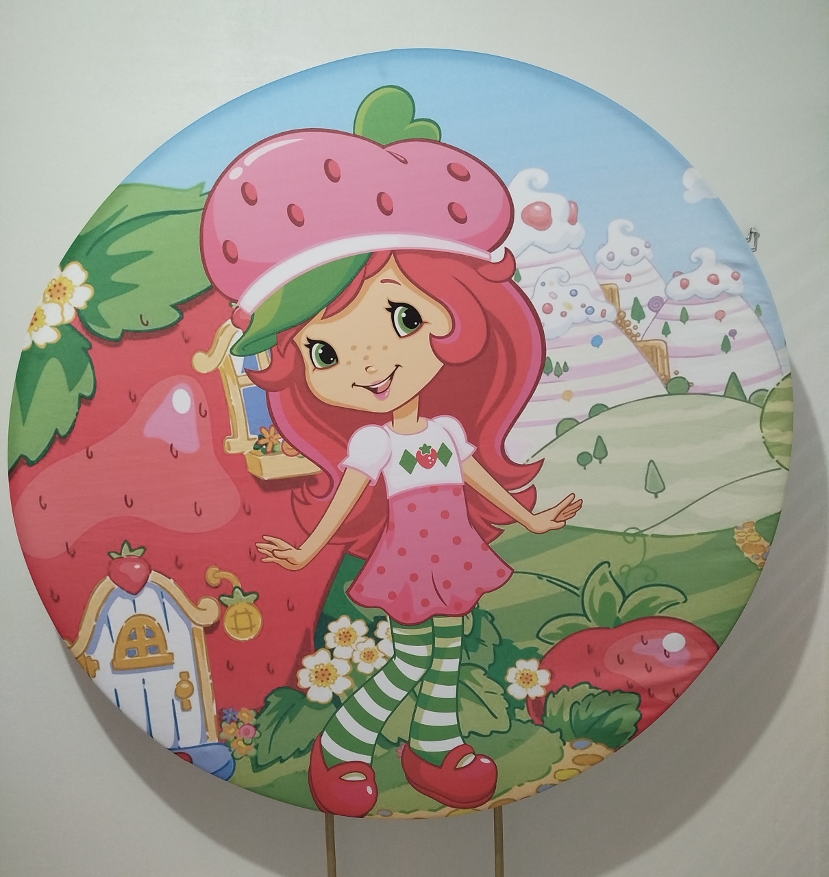 Painel Redondo Moranguinho  - Cantinho da Lene , pegue e monte sua festa!