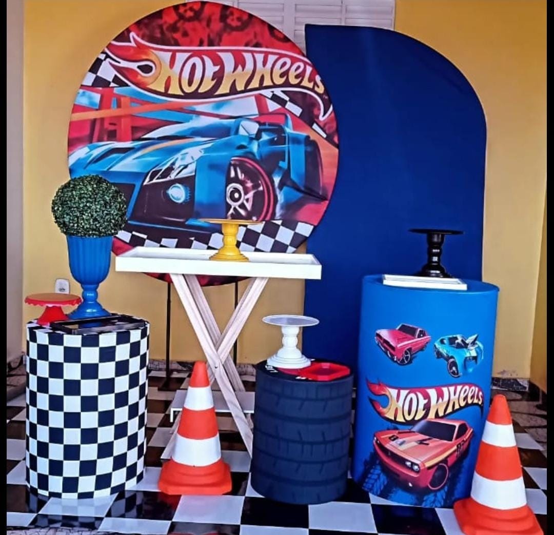 Kit Ouro Hoteweels - Cantinho da Lene , pegue e monte sua festa!
