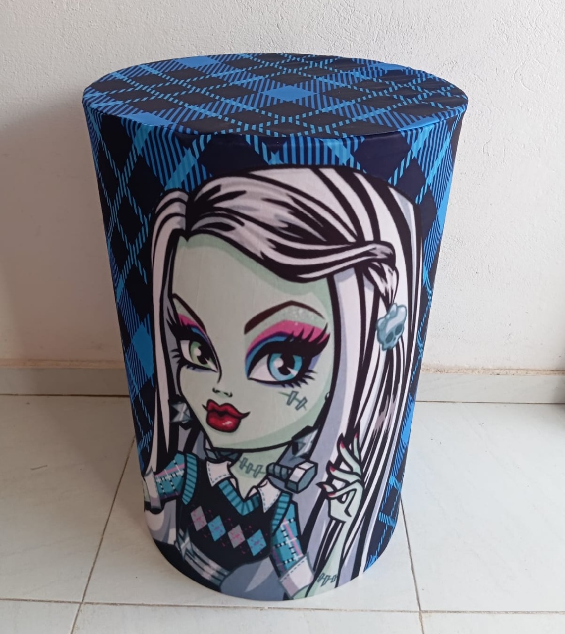 Capa Cilindro Monster High M - Cantinho da Lene , pegue e monte sua festa!