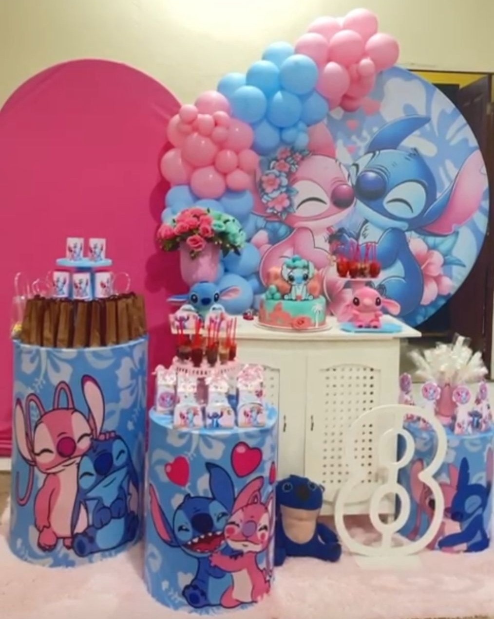 194-Kit Ouro Angel E Stitch  - Cantinho da Lene , pegue e monte sua festa!