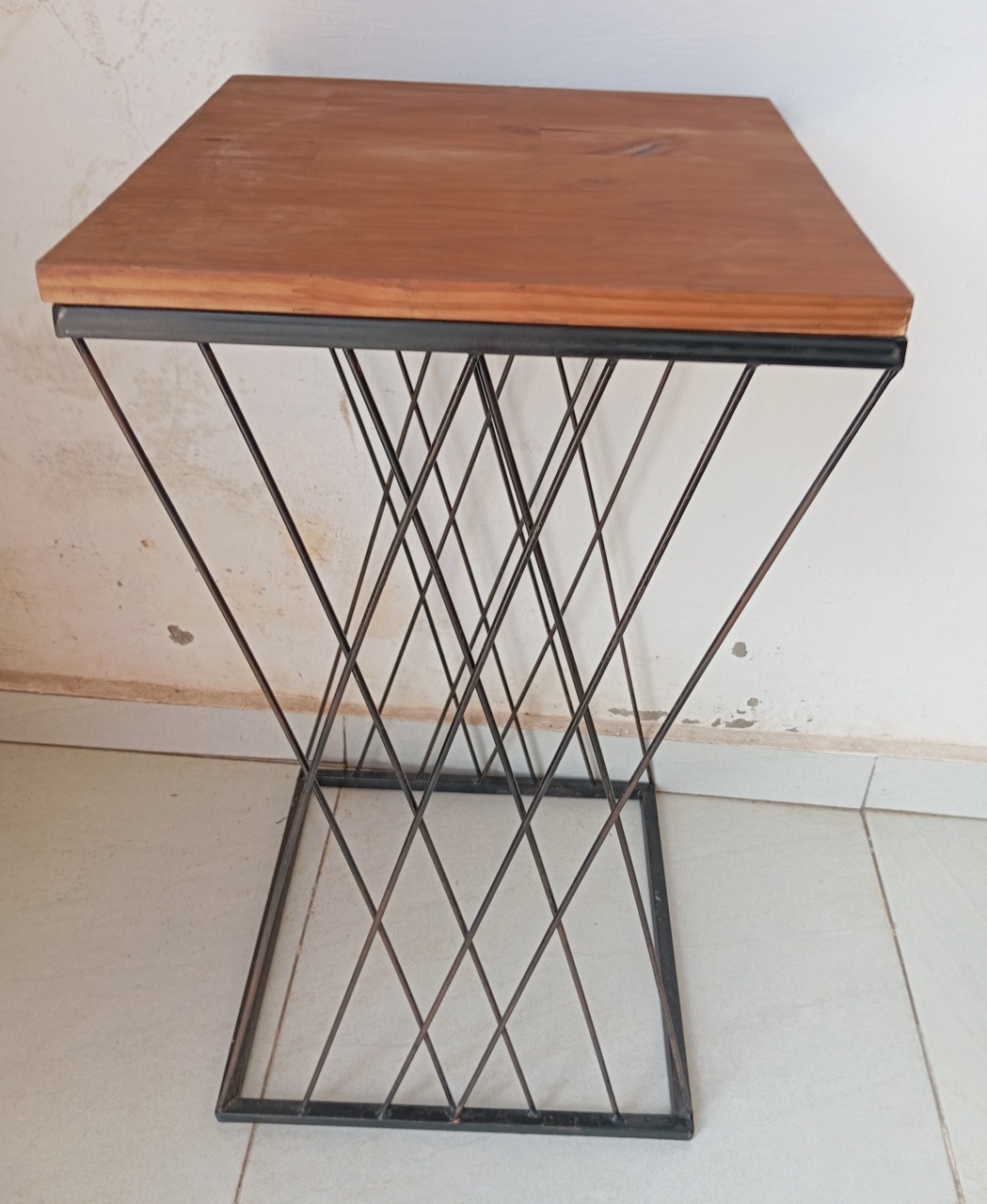 Mesa Treliça M - Cantinho da Lene , pegue e monte sua festa!