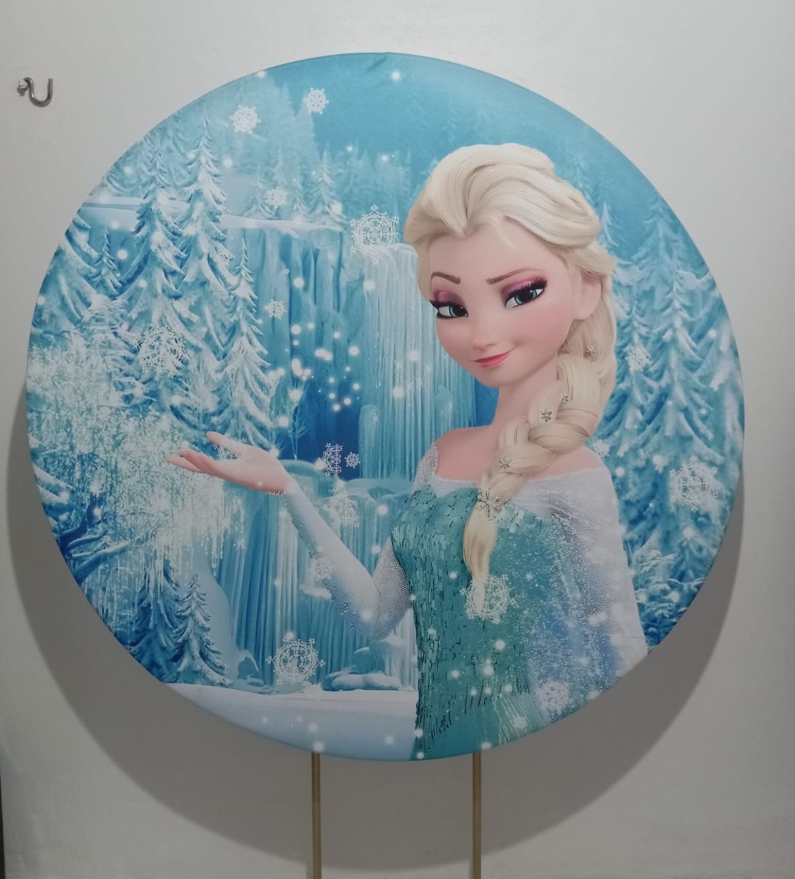 Painel Redondo Frozen  - Cantinho da Lene , pegue e monte sua festa!