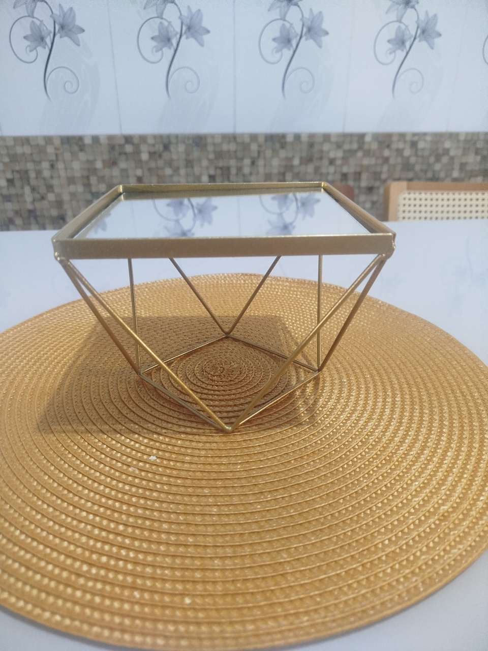 Doceira Ferro Hexagonal Espelhada - Cantinho da Lene , pegue e monte sua festa!