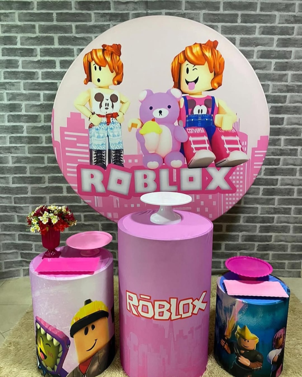 Roblox Rosa - MadriPegueMonte