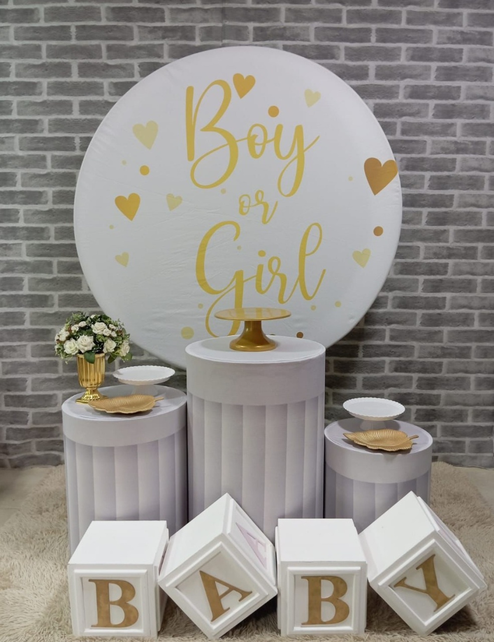 Boy Or Girl - MadriPegueMonte
