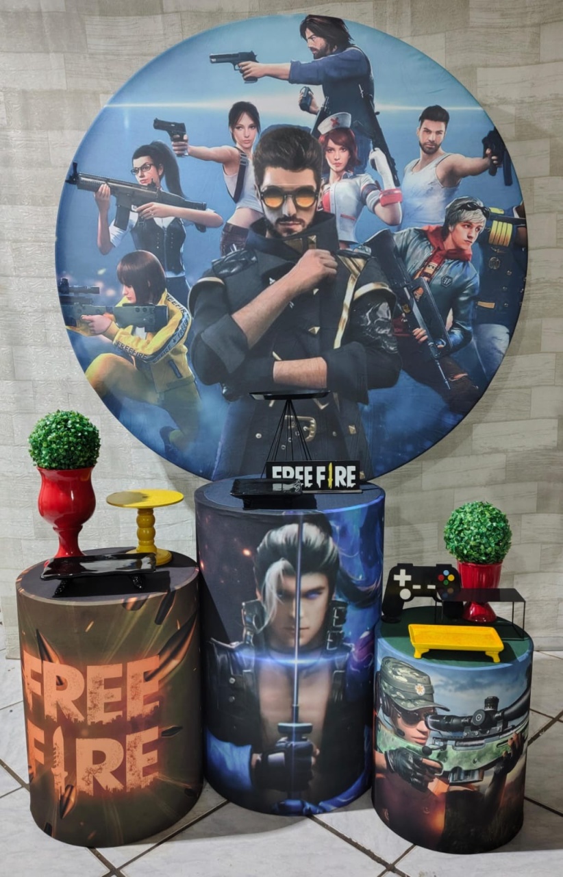 Kit Free Fire  - Mariah locação