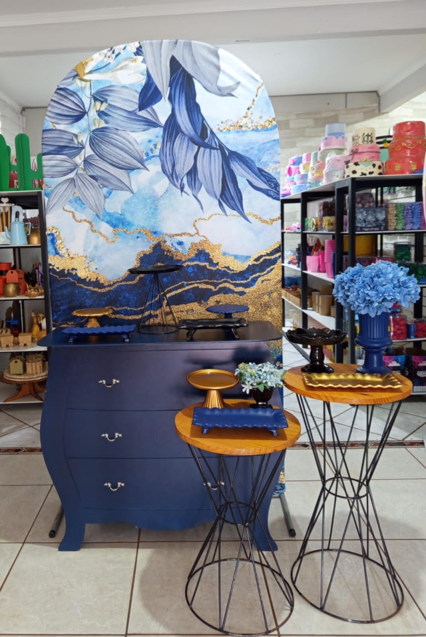 Kit Floral Azul Mesclado Romano  - Mariah locação