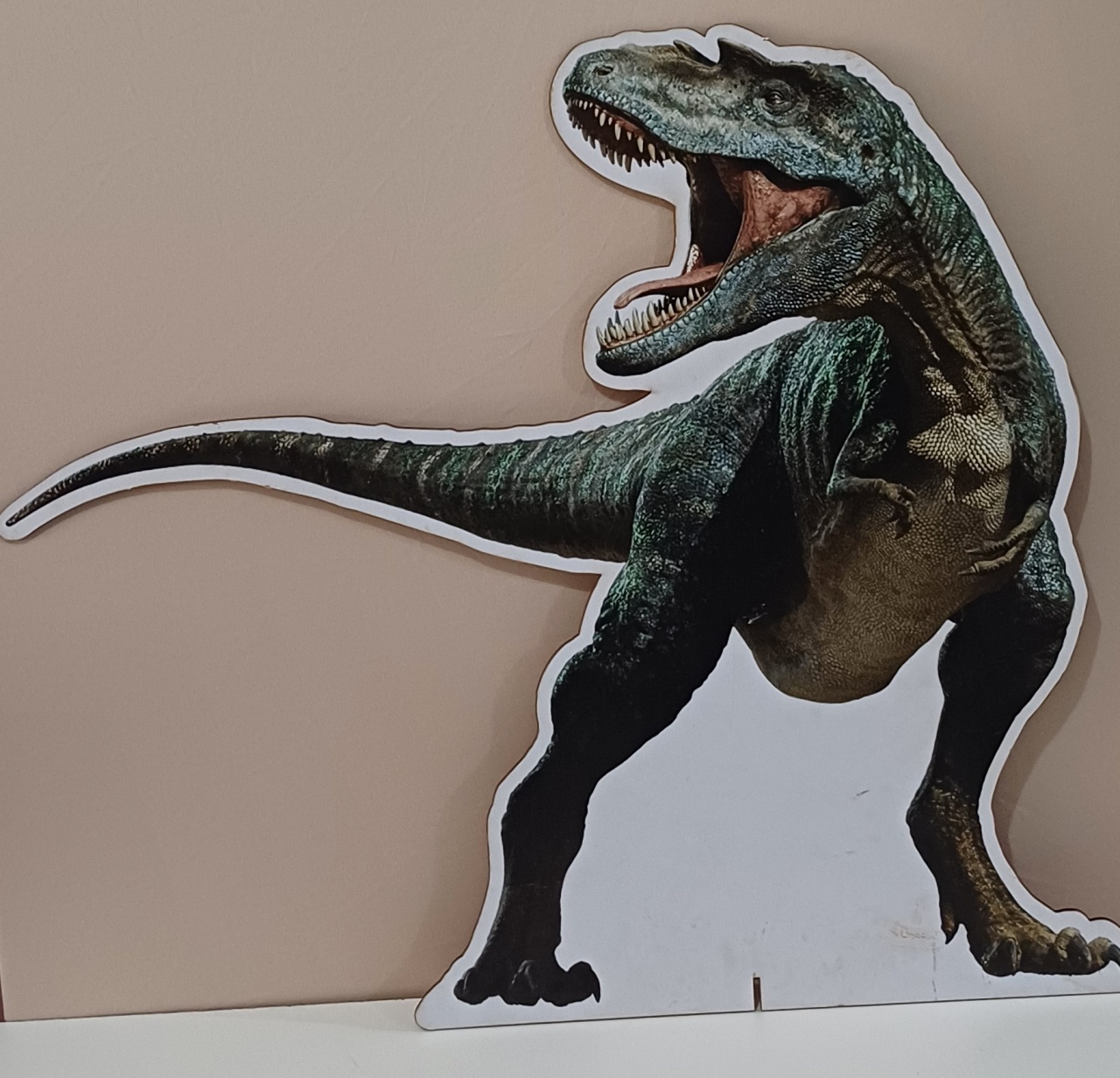 Mdf de Chão Dinossauro Rex  - Mariah locação