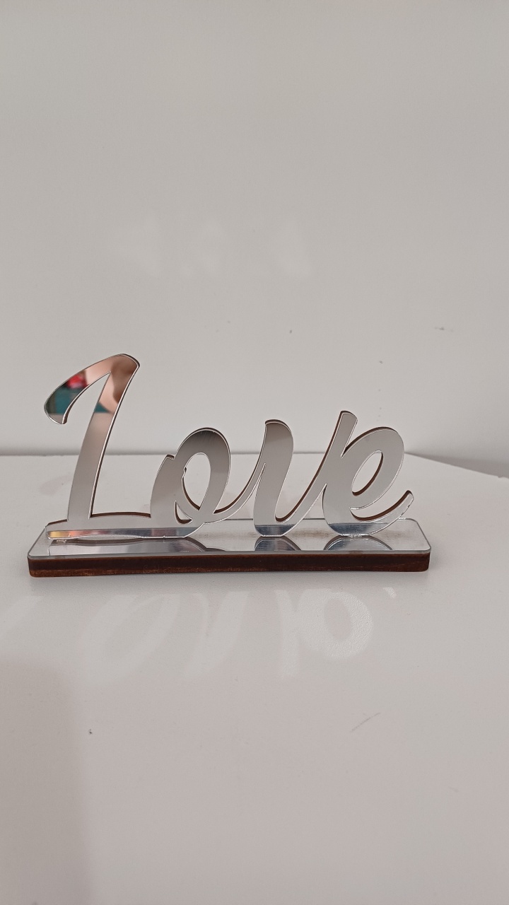 Palavra Love Prata  - Mariah locação