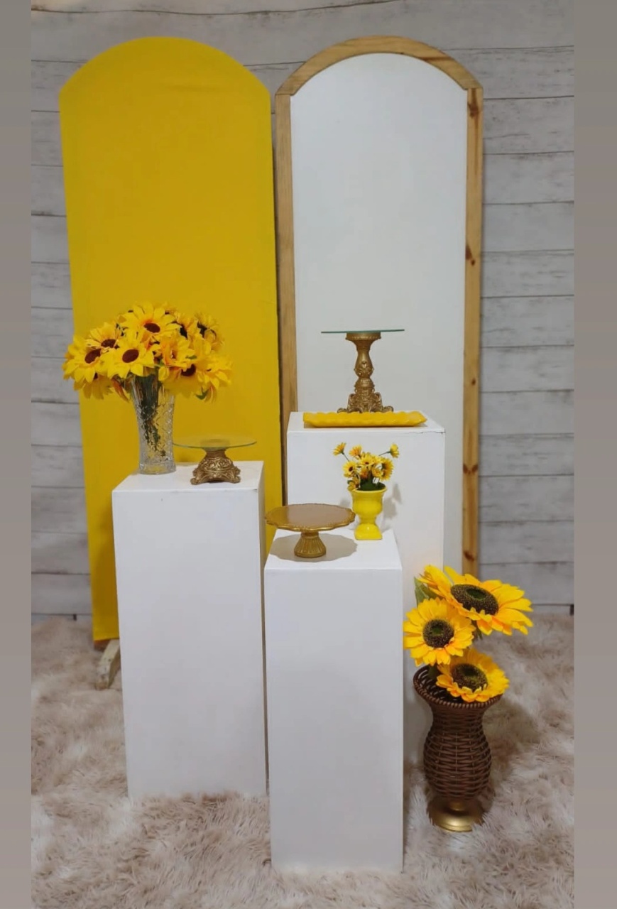 Kit Amarelo Com Margaridas  - Mariah locação