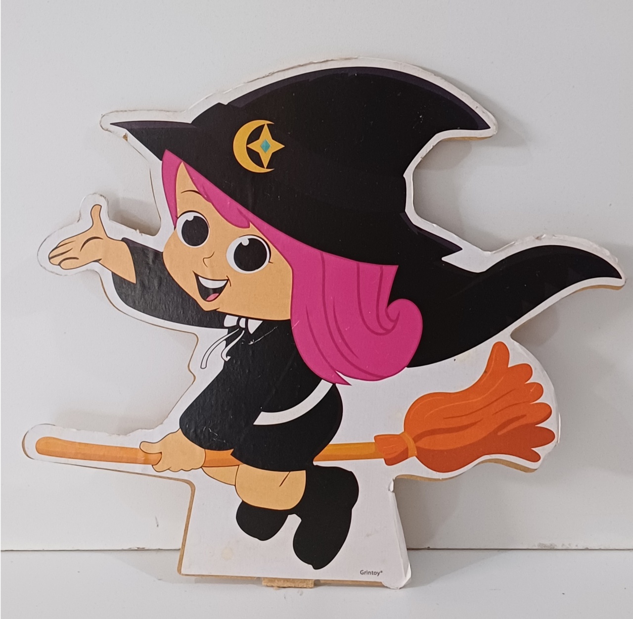 Display de Mesa Grintoy Bruxinha Halloween - Mariah locação