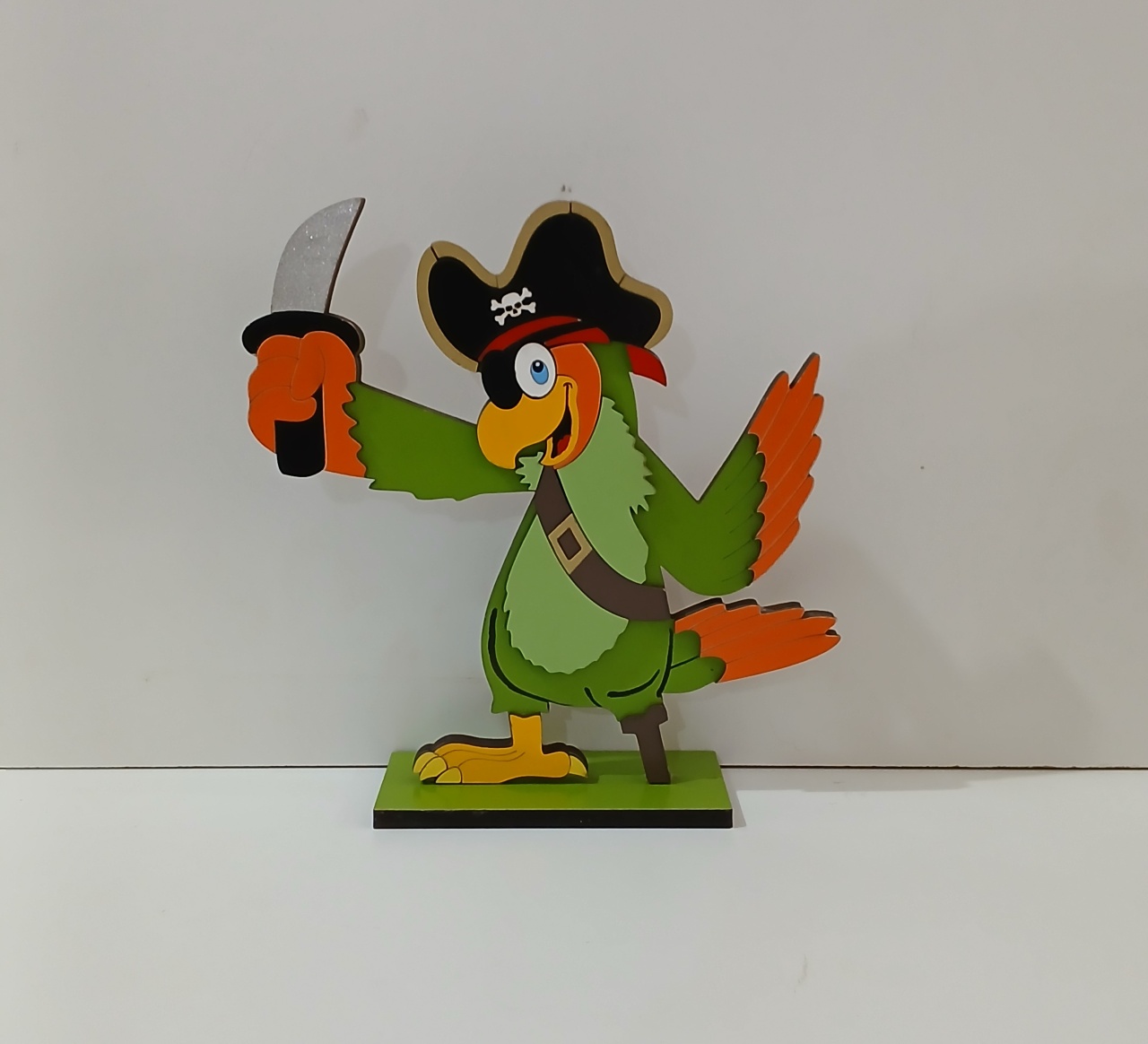 Display Papagaio Pirata - Mariah locação