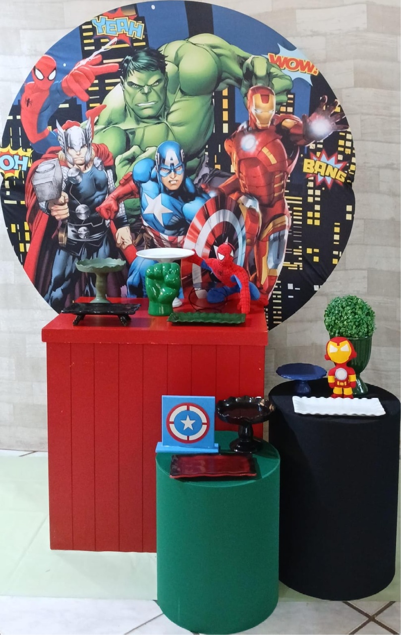Kit Heróis Marvel 1 - Mariah locação