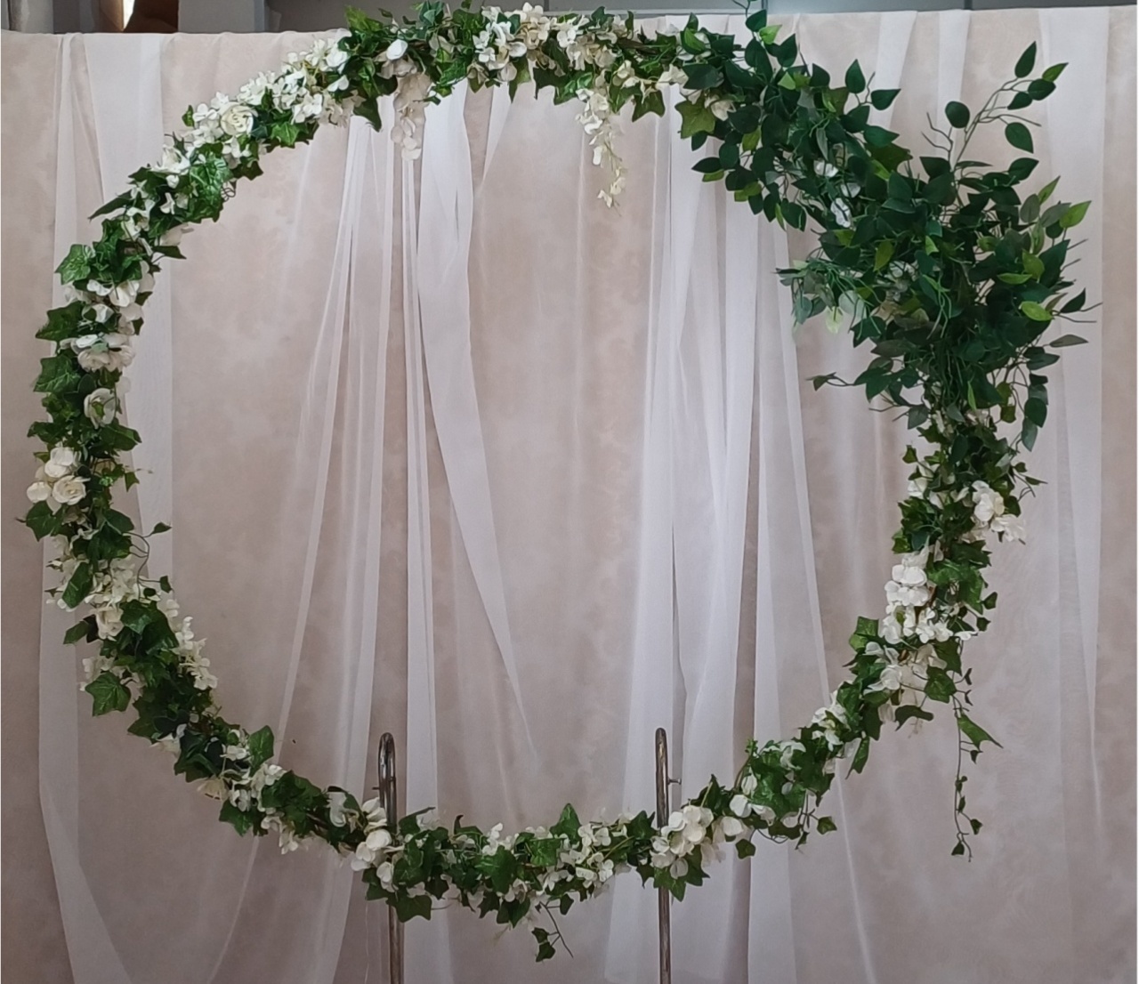 Arco Floral Redondo - Mariah locação