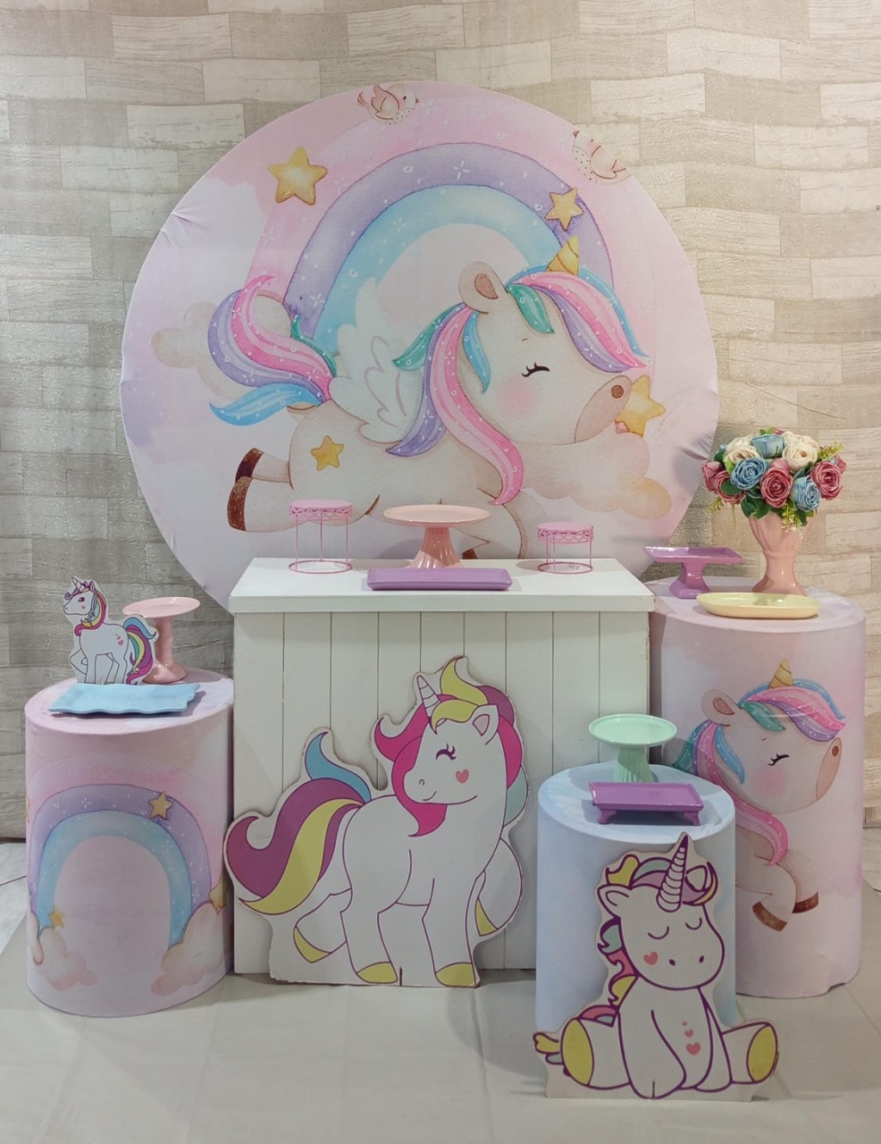 Unicórnio Cute  - Mariah locação