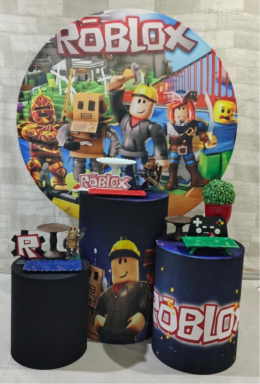 Kit  Roblox Trio de Cilindros  - Mariah locação