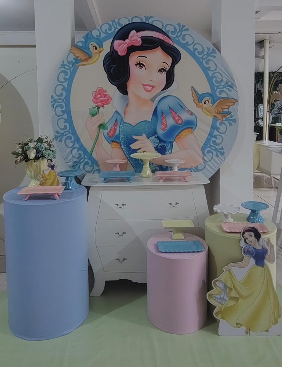 Branca de Neve  - Mariah locação