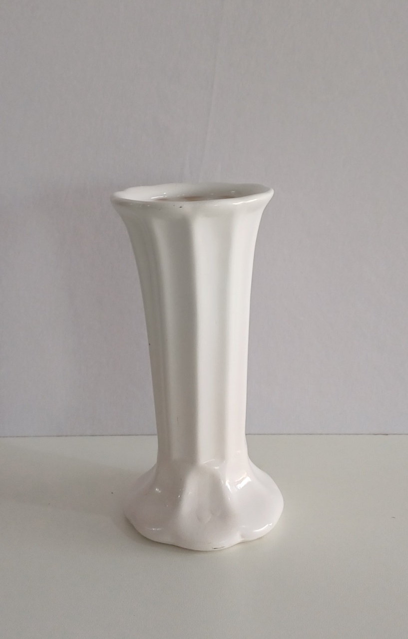 Vaso Branco P  - Mariah locação