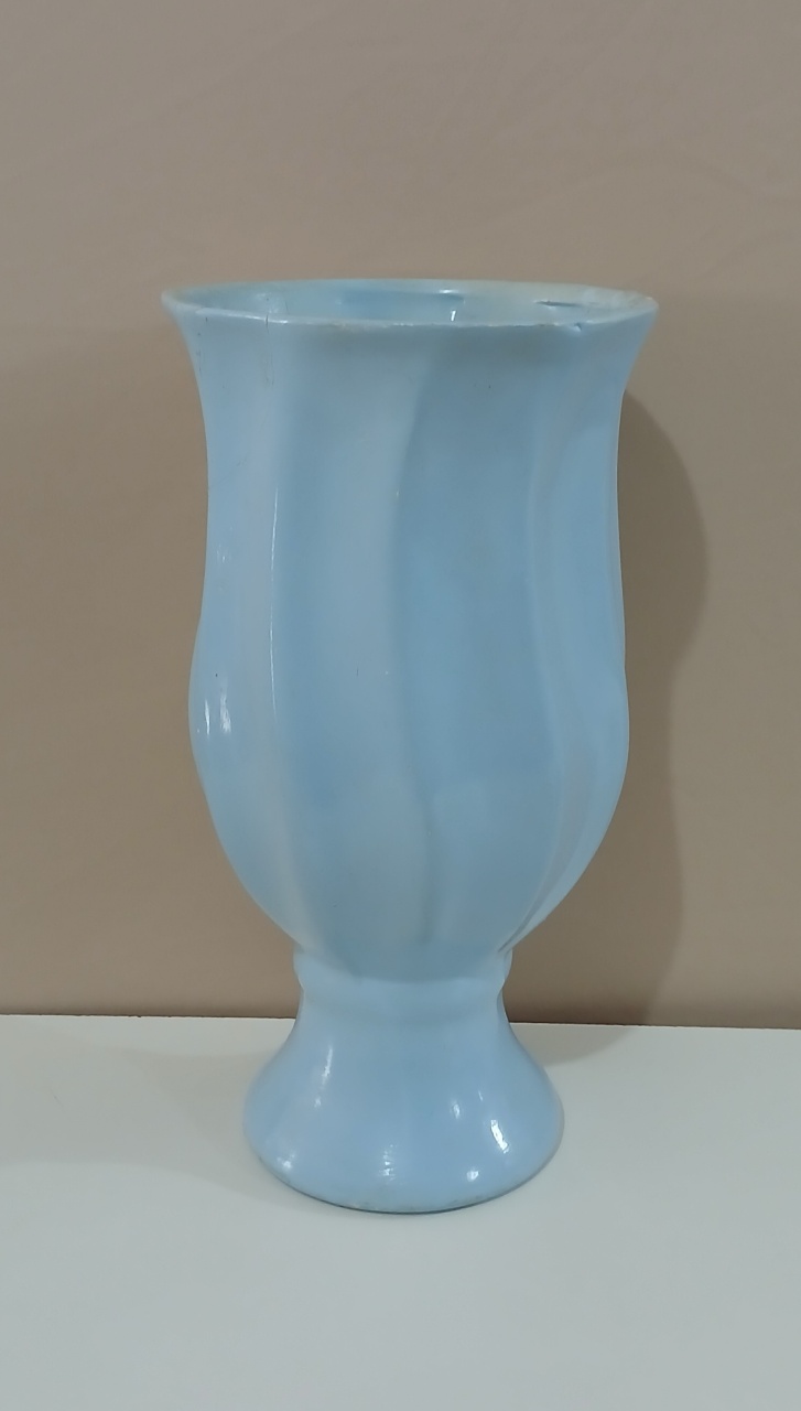 Vaso Torcido Azul Claro  - Mariah locação