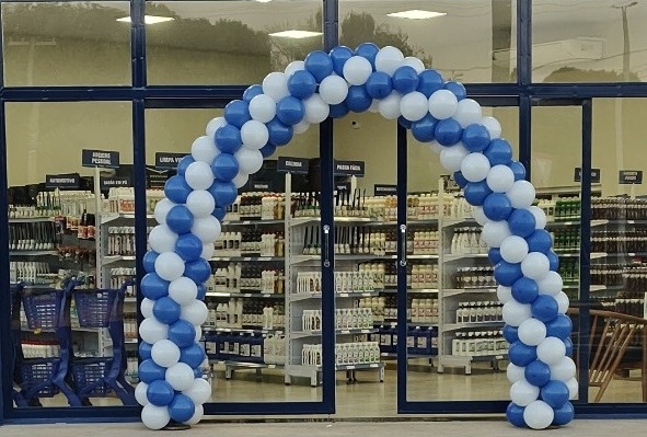 Arco de Balão Entrada  - Mariah locação