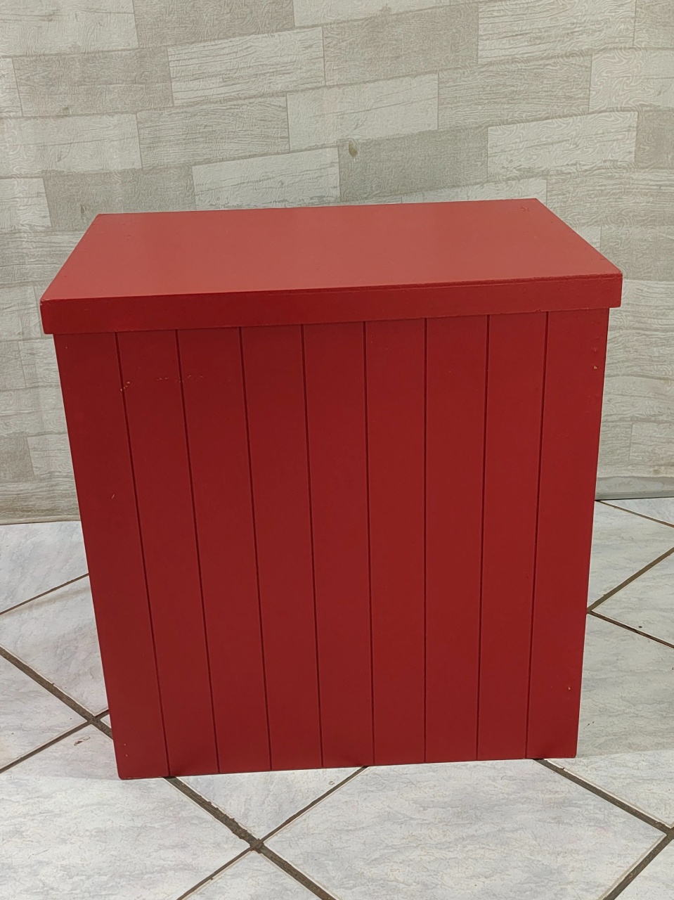 Mesa Mdf Vermelha  - Mariah locação