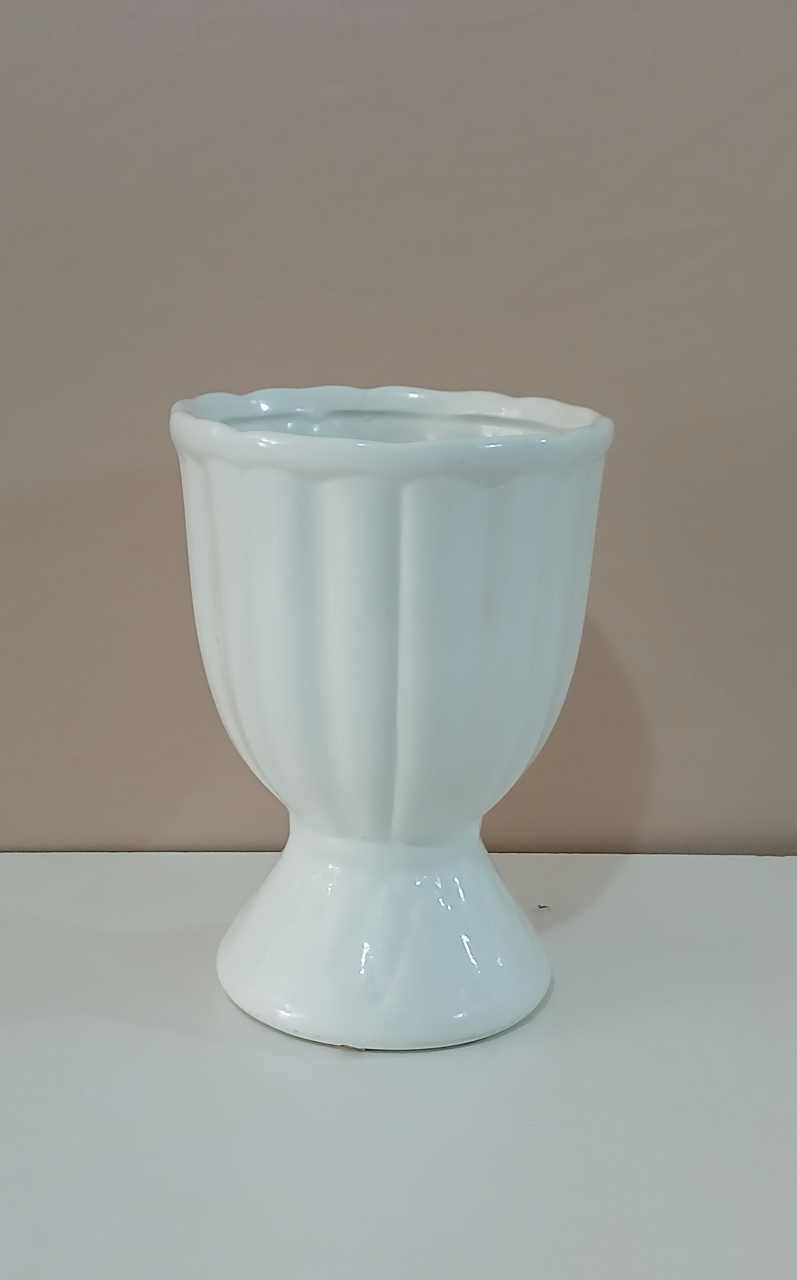 Vaso Branco Pequeno - Mariah locação