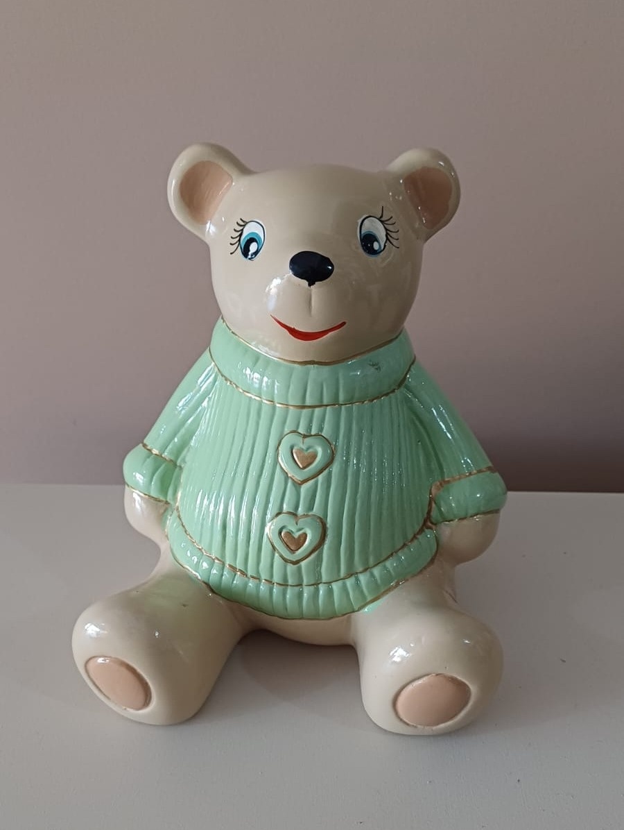 Urso Ceramica Verde - Mariah locação