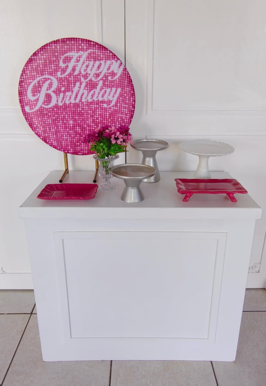Mini Kit Happy Birthday Rosa Com Mesa - Mariah locação