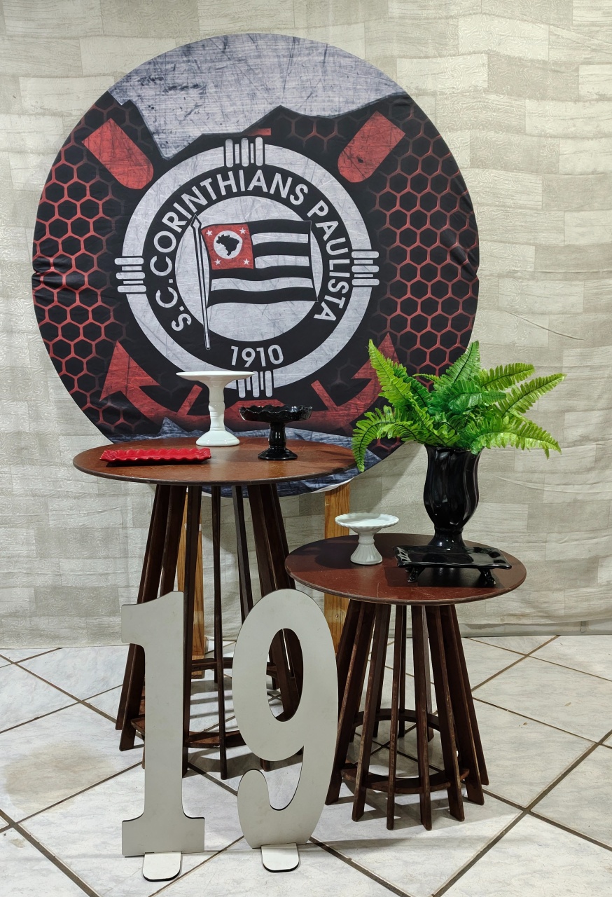 Futebol /Mesa Rustica    Corinthians  - Mariah locação