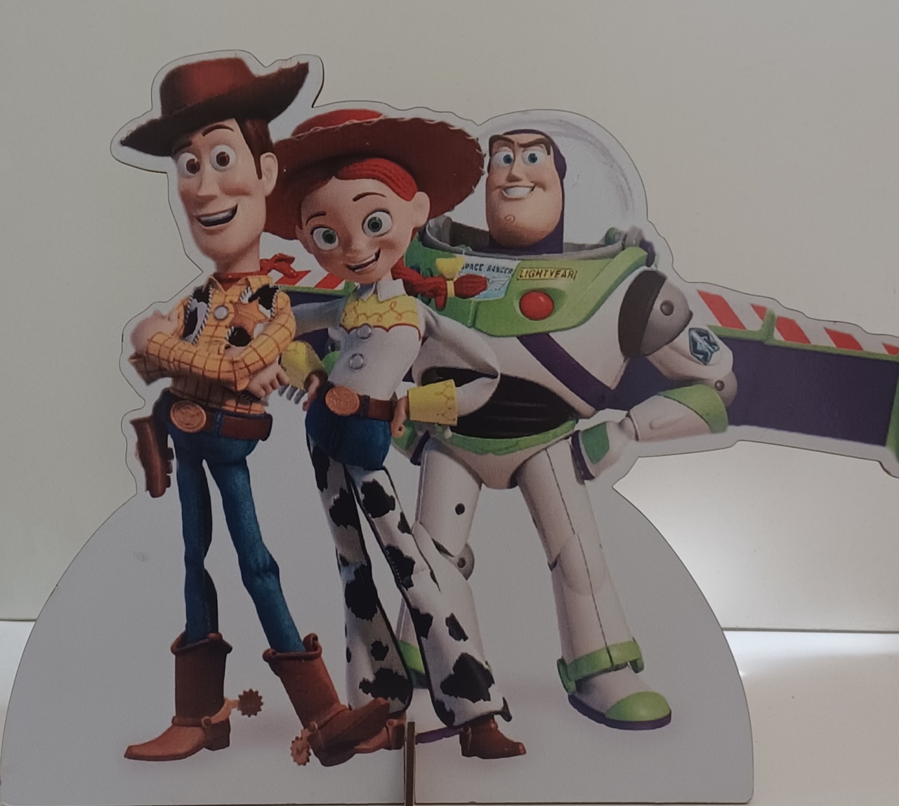 Display de Mesa Toy Story Buzz, Wood E Jessie - Mariah locação