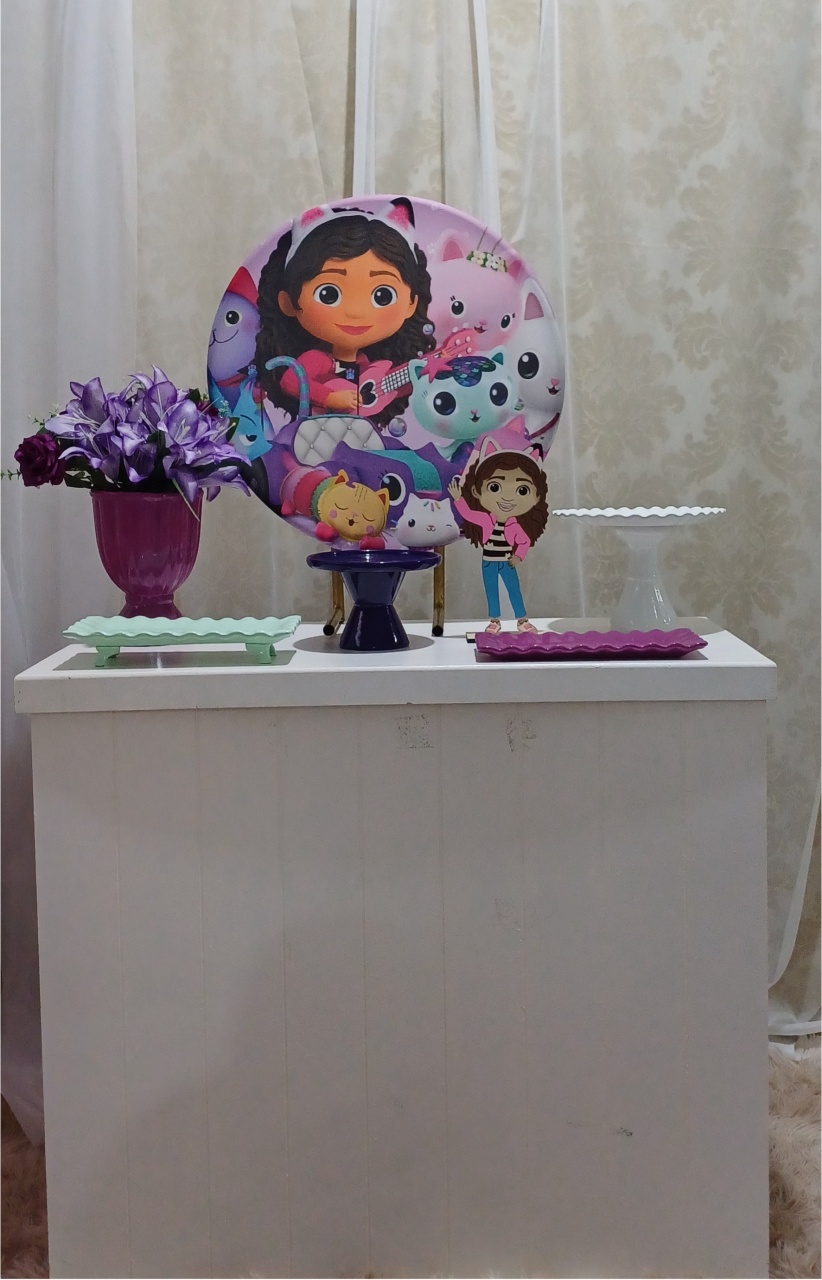 Kit Mini C/Mesa Casa Mágica da Gabi 3 - Mariah locação