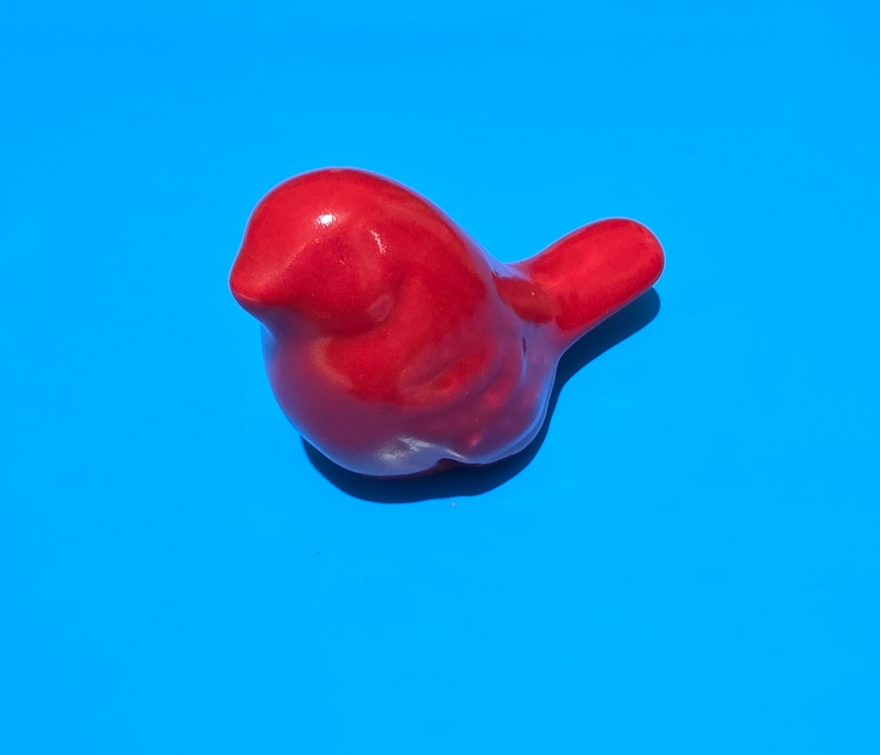 Peça Decorativo Passarinho Vermelho - Mariah locação