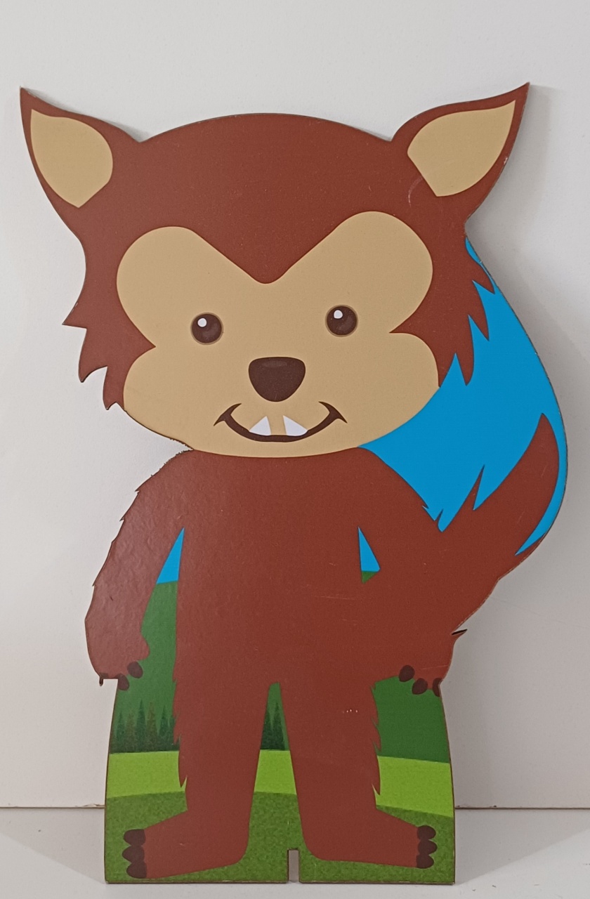 Display de Mesa Lobo Chapéuzinho Vermelho - Mariah locação