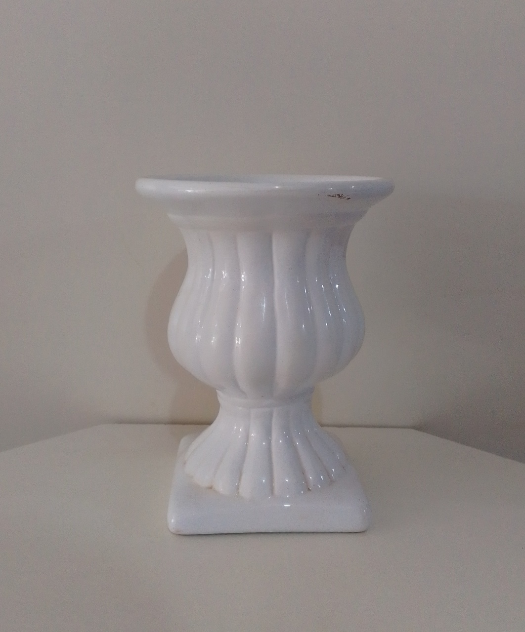 Vaso Pequeno Branco  - Mariah locação