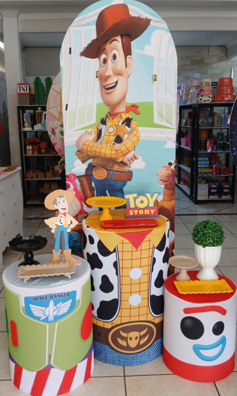 Kit Toy Story Wood Romano  - Mariah locação