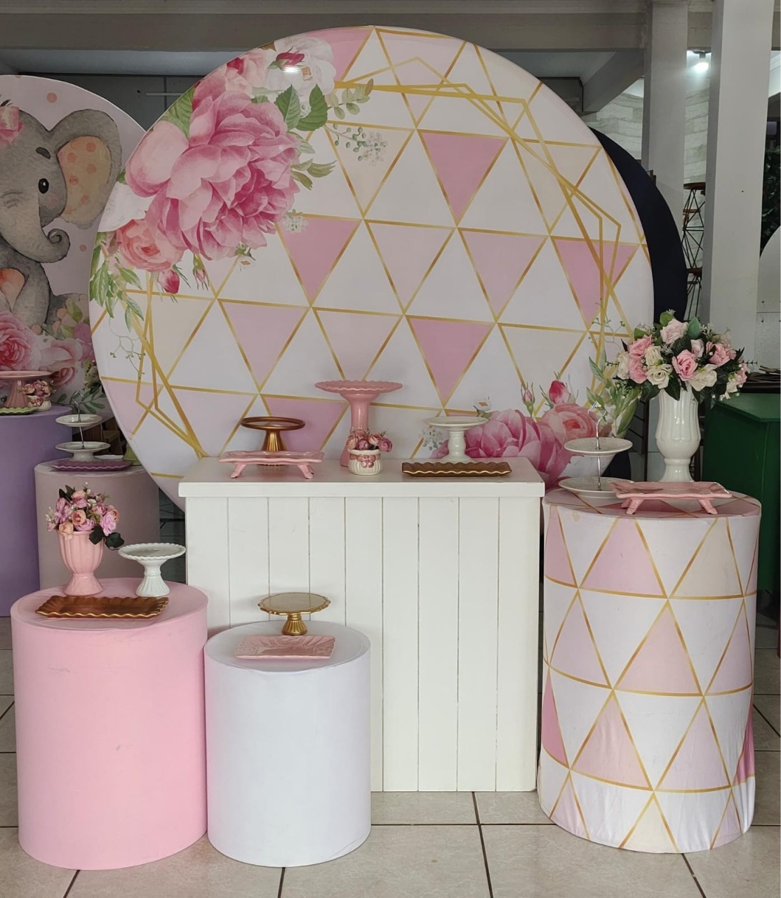 Kit Floral Rosa - Mariah locação