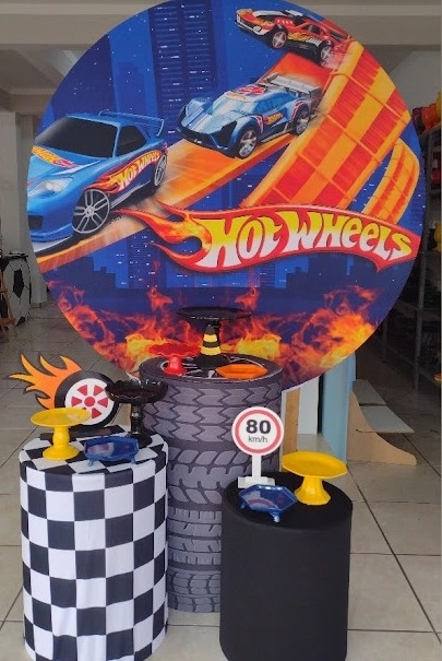 Kit Hotwheels Trio de Cilindros 2 - Mariah locação