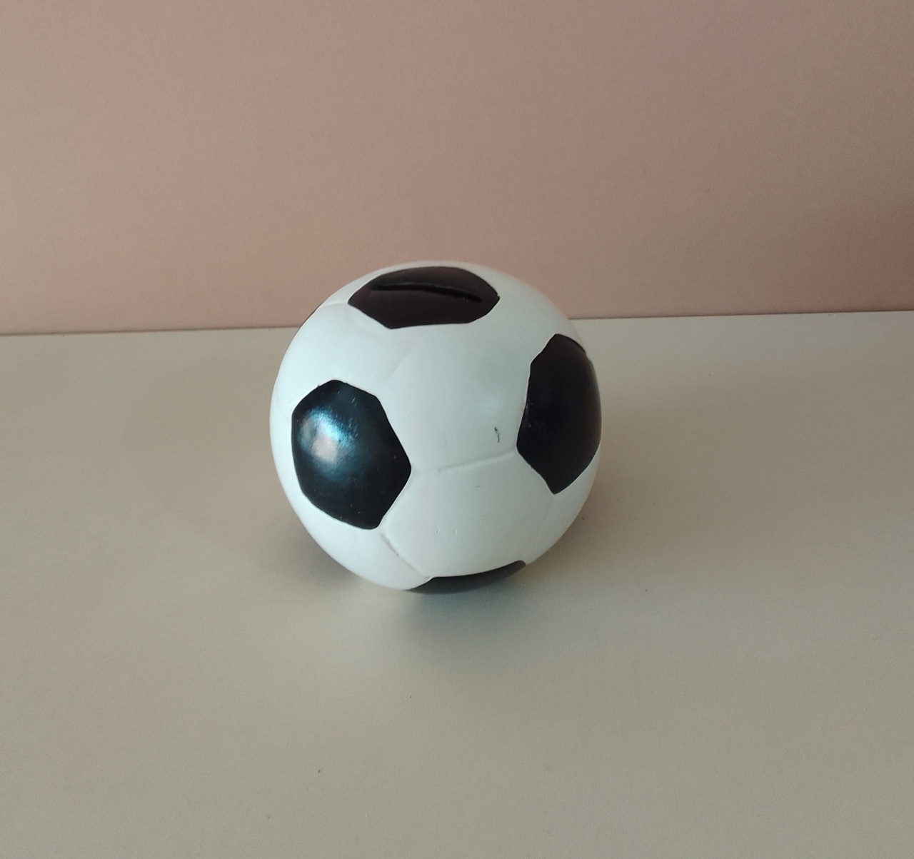 Bola de Futebol P (Cerâmica) - Mariah locação