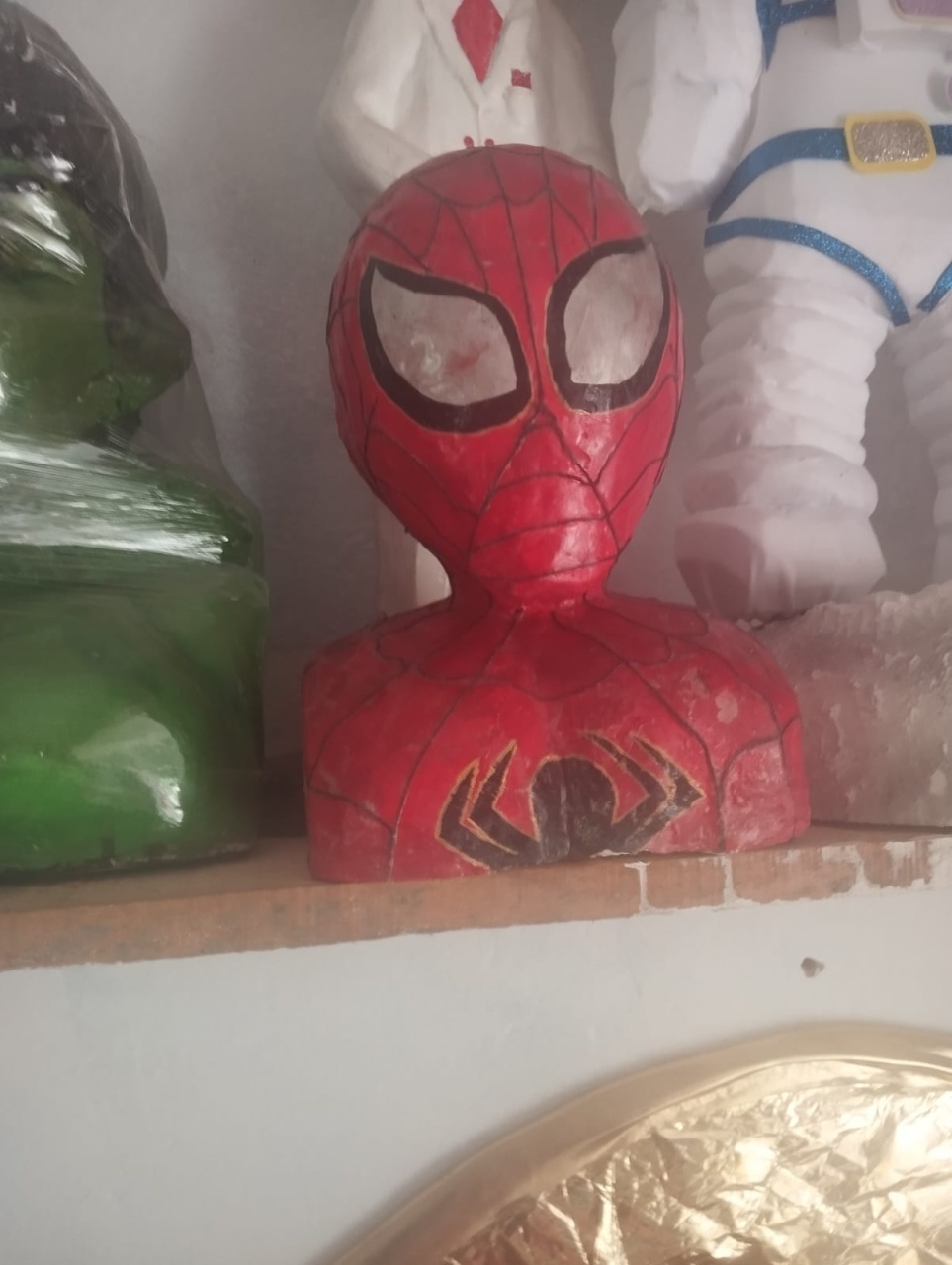 Busto Do Homem-Aranha - ANDREIA design festa e cenografia