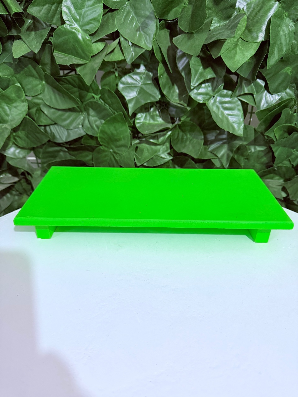 Suporte Pé Reto Retangular Verde Neon - Renata Cavalcante Herreira Guerreiro