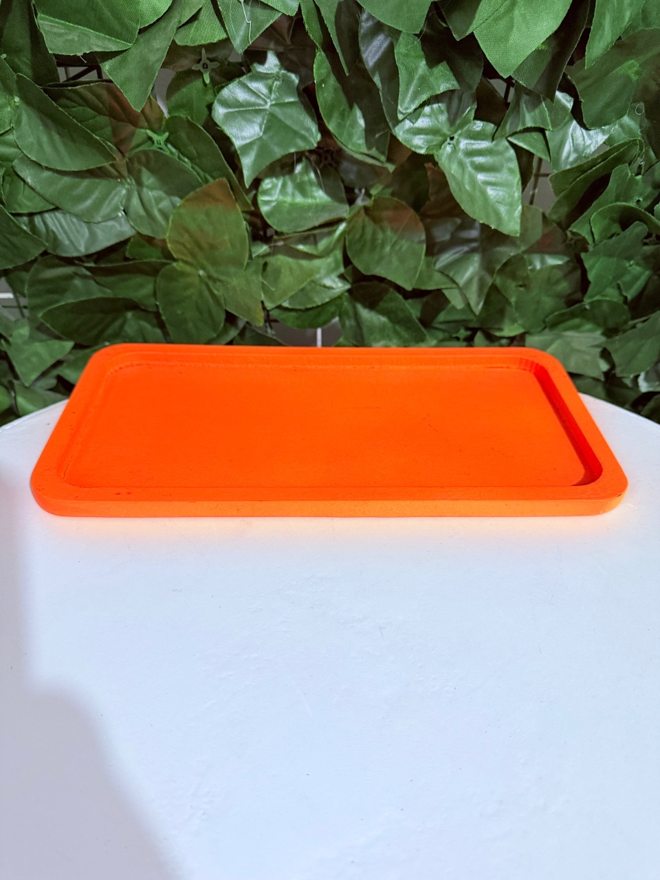 Suporte Borda Rasa Retangular Laranja Neon  - Renata Cavalcante Herreira Guerreiro