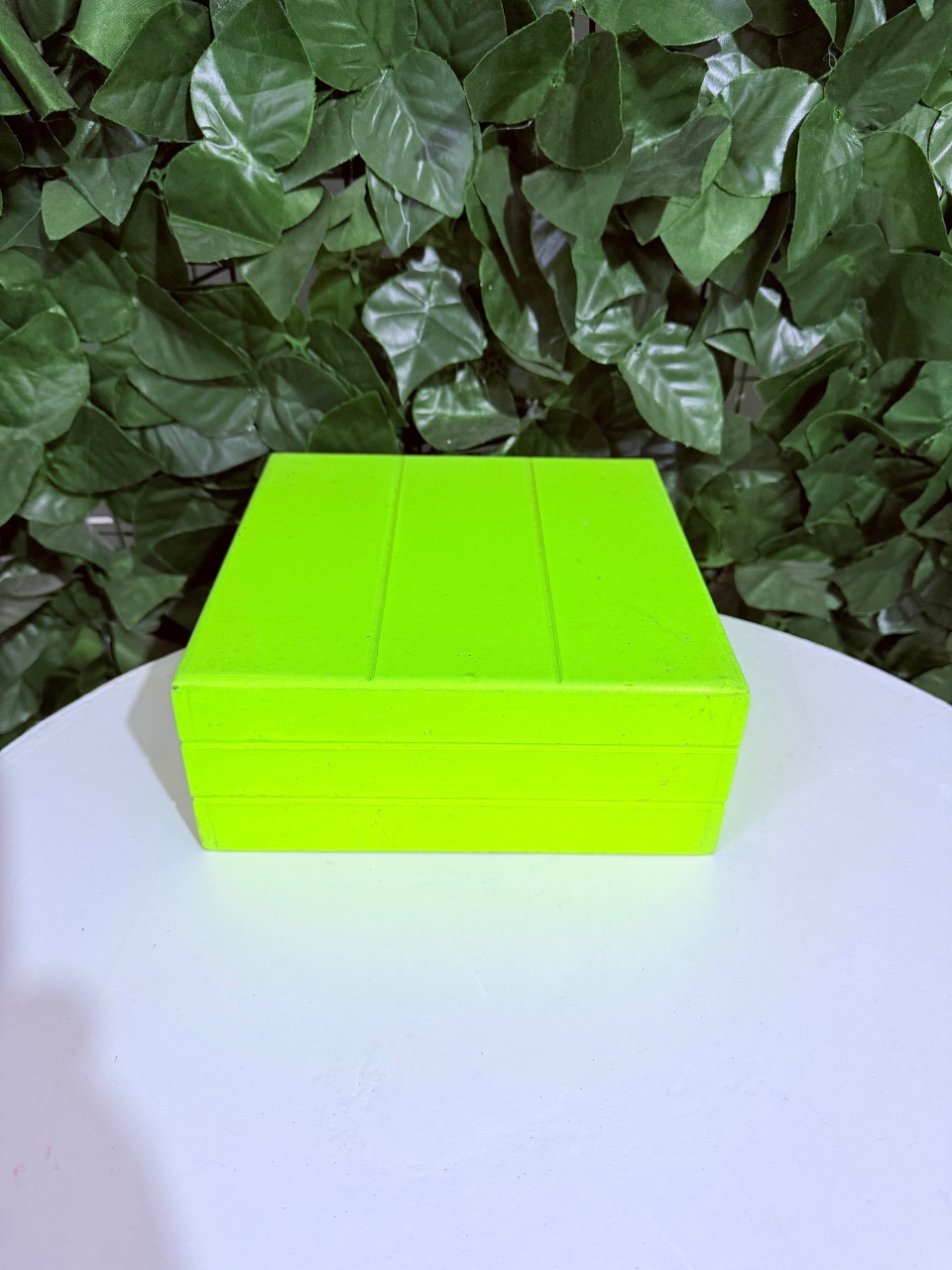 Caixa Alta Verde Neon  - Renata Cavalcante Herreira Guerreiro