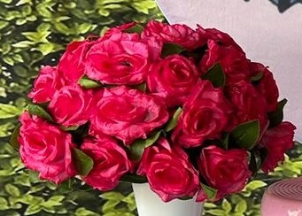 Arranjo Rosa Pink - Camila Caroline Magalhães Vieira