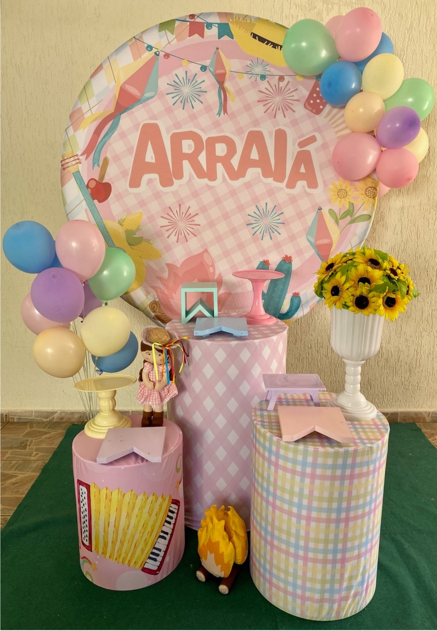 Kit Arraia Rosa - Camila Caroline Magalhães Vieira